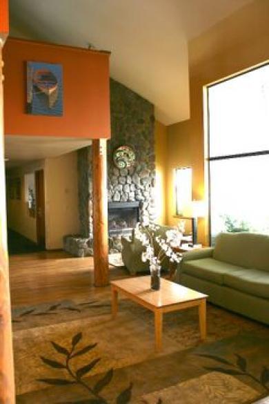 Friday Harbor Suites Interior photo
