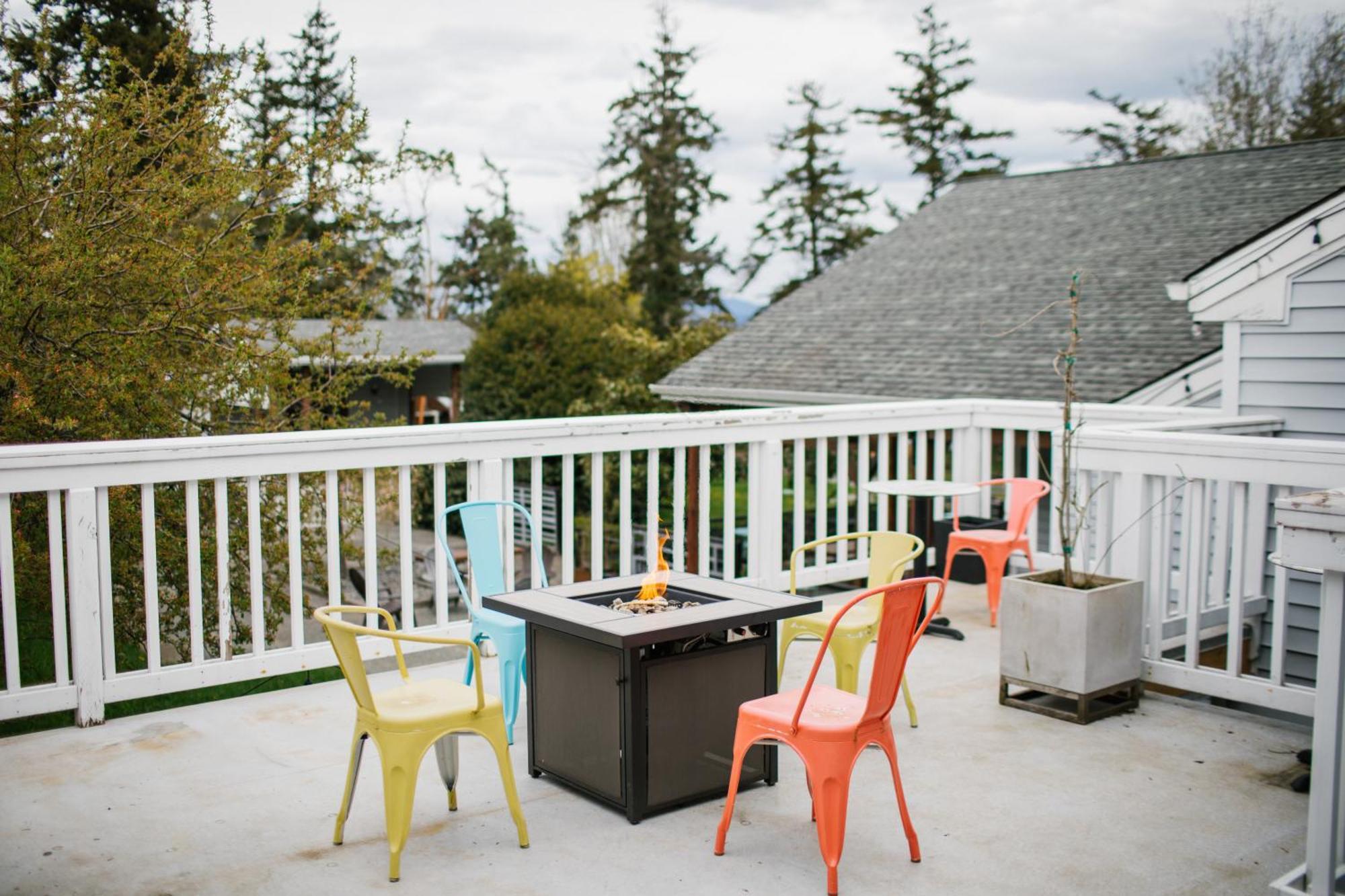 Friday Harbor Suites Exterior photo
